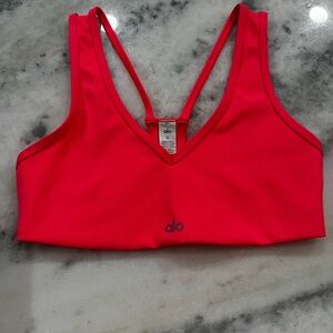 Alo Airlift Ribbed Sports Bra